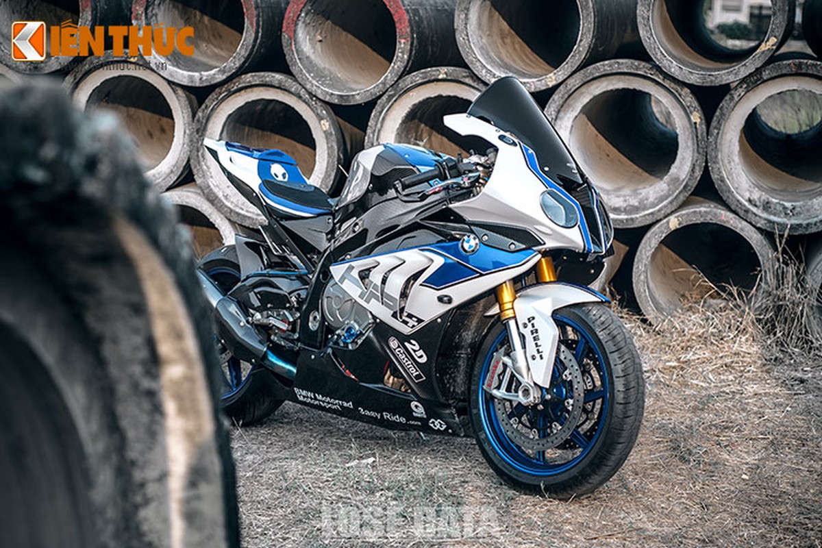 Sieu moto BMW HP4 tri gia 2 ty 